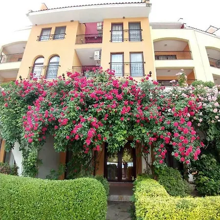 Marina Cape Vacation Complex Apartahotel 4*